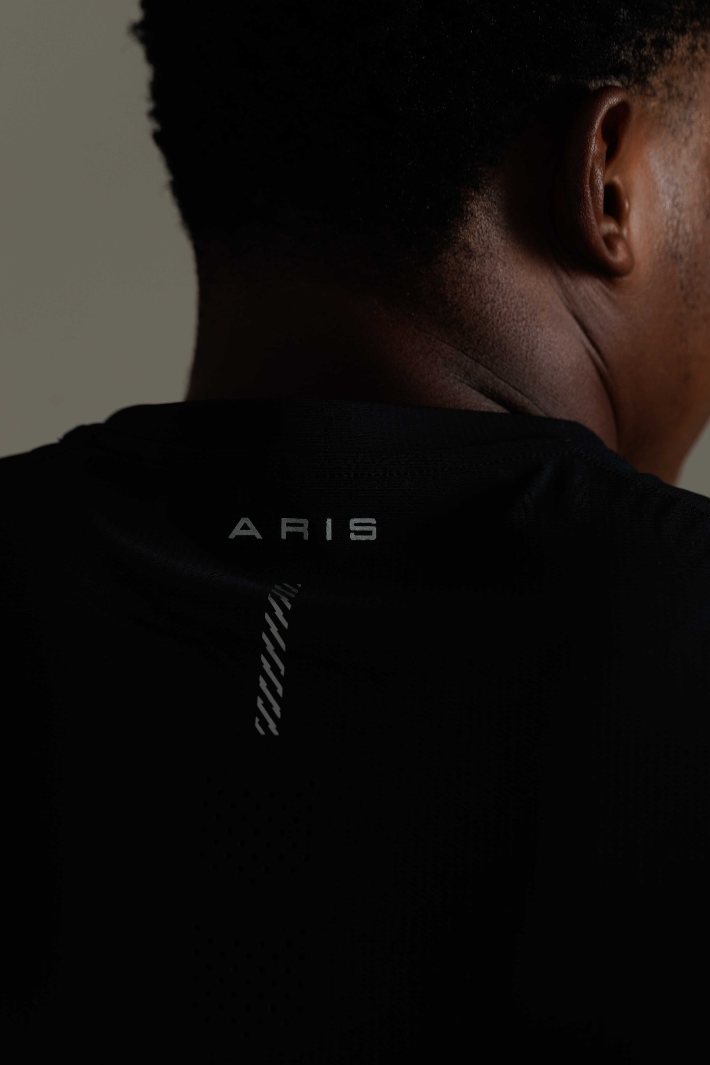 ARIS "GENESIS" T-SHIRT - BLACK