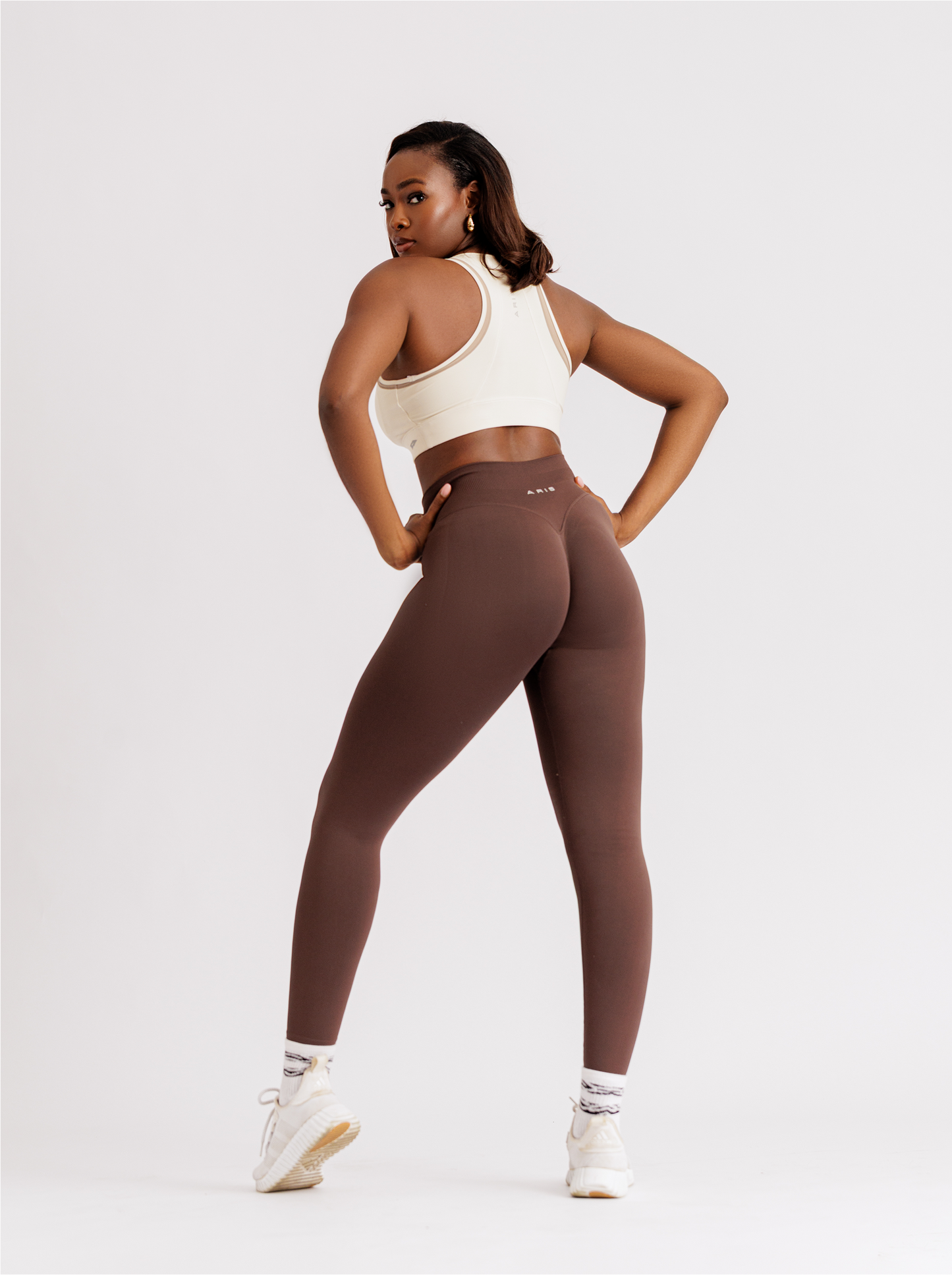 ARIS "ELECTRA" SPORTS BRA - WARM IVORY
