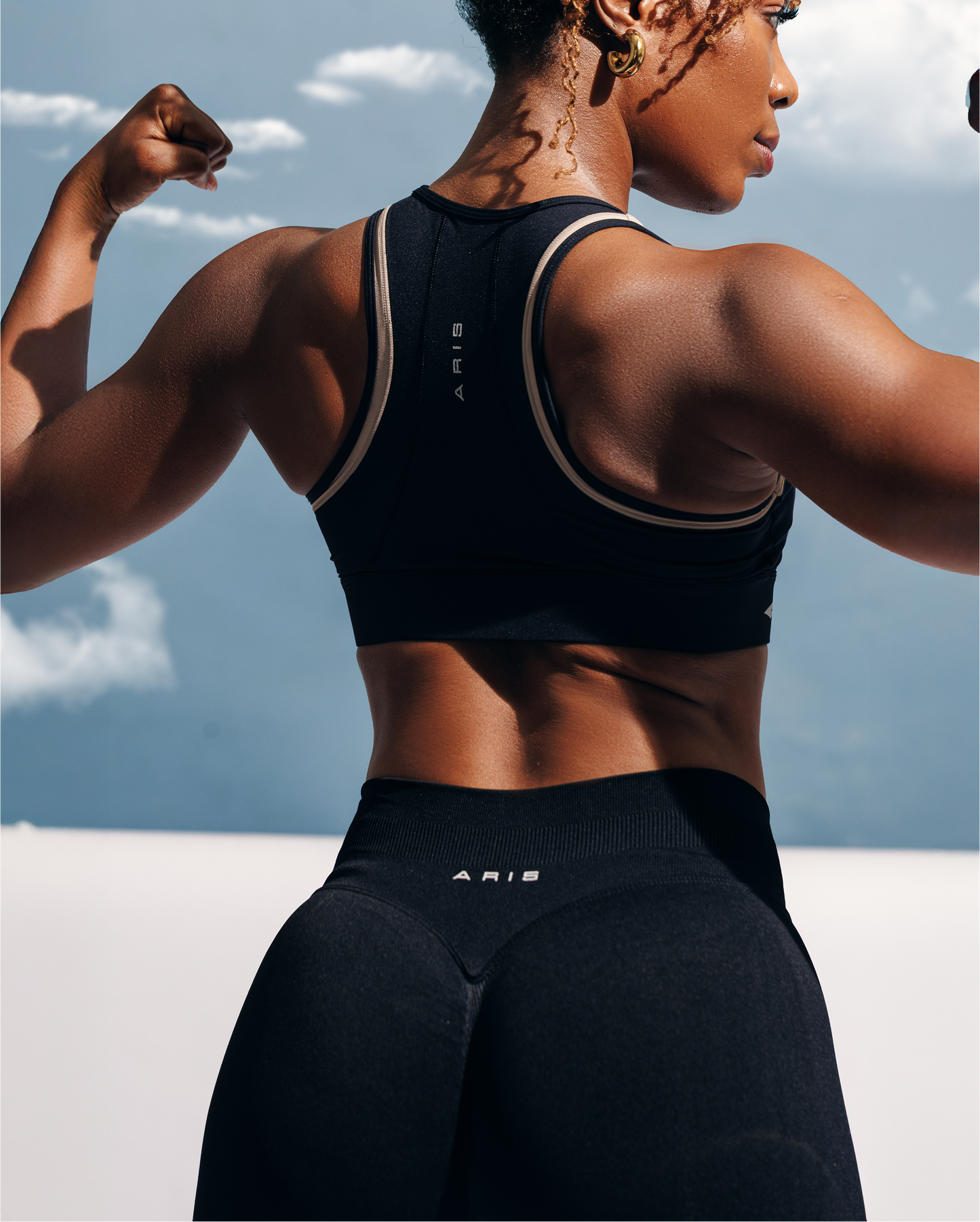 ARIS "ELECTRA" SPORTS BRA - MIDNIGHT NAVY