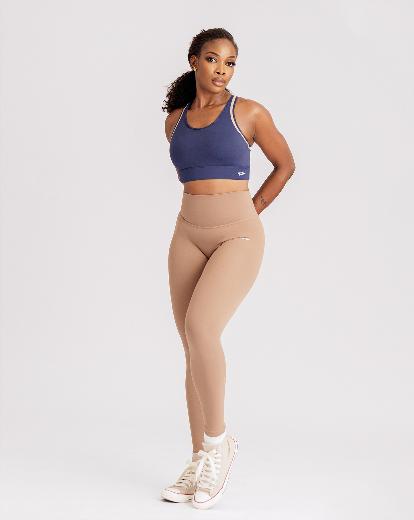 ARIS "ELECTRA" SPORTS BRA - MIDNIGHT NAVY