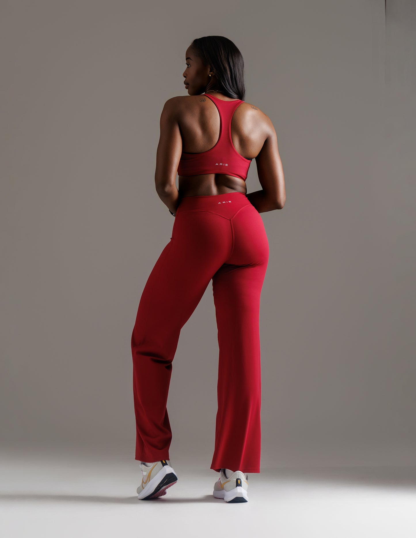 ARIS "MOVE EASY" 3-PIECE SET WITH STRAIGHT PANTS - CRIMSON RED