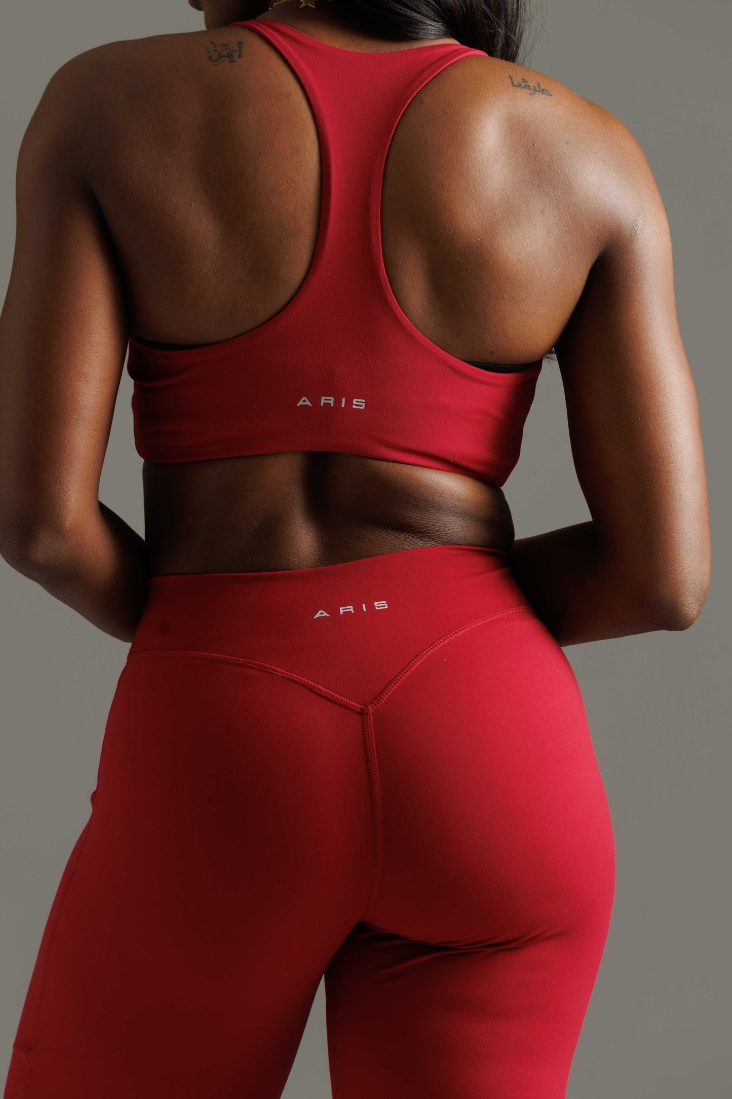 ARIS "MOVE EASY" 2 PIECE SET WITH SHORTS - RED