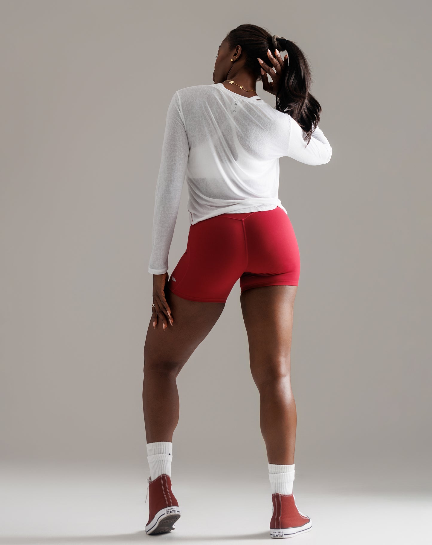 ARIS 'FEATHERLITE" FULL SLEEVE TRAINING TOP - WHITE